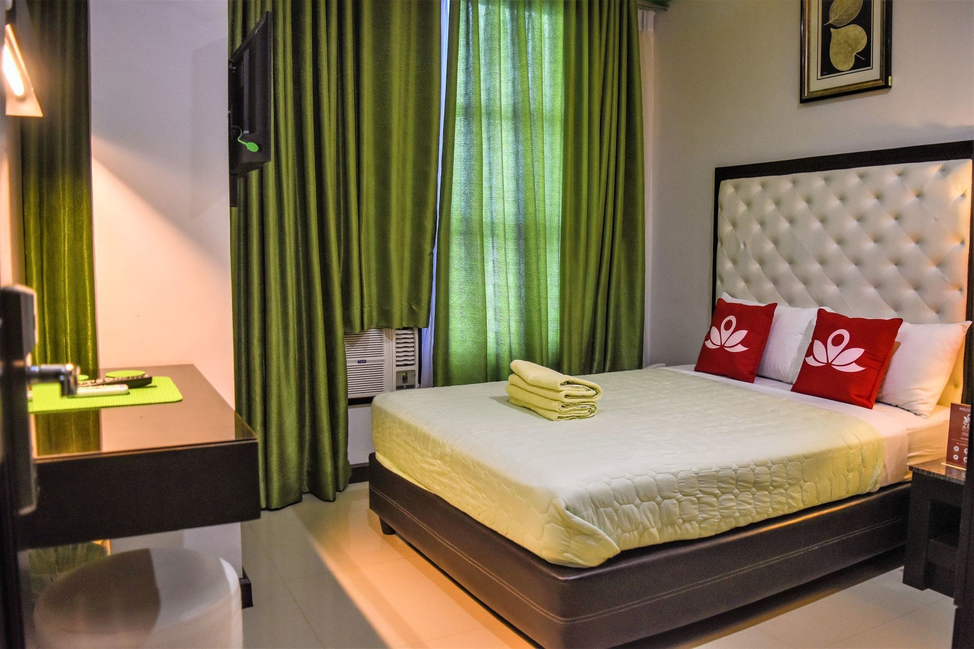 Zen Rooms Pryce Business Park Davao City Esterno foto