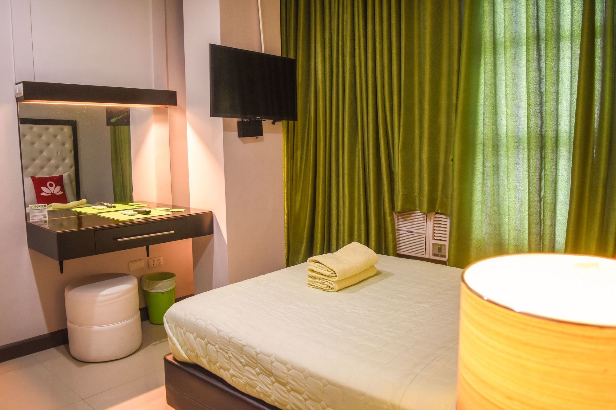 Zen Rooms Pryce Business Park Davao City Esterno foto